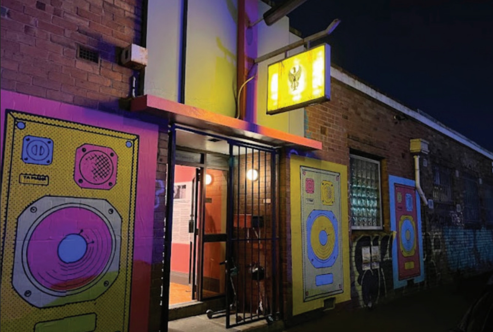 Quad Club Entry on Percy St